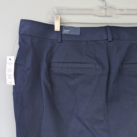 NWT Crown & Ivy Women's Navy Blue Cary Stretch Ankle Trouser Pants - Picture 8 of 10